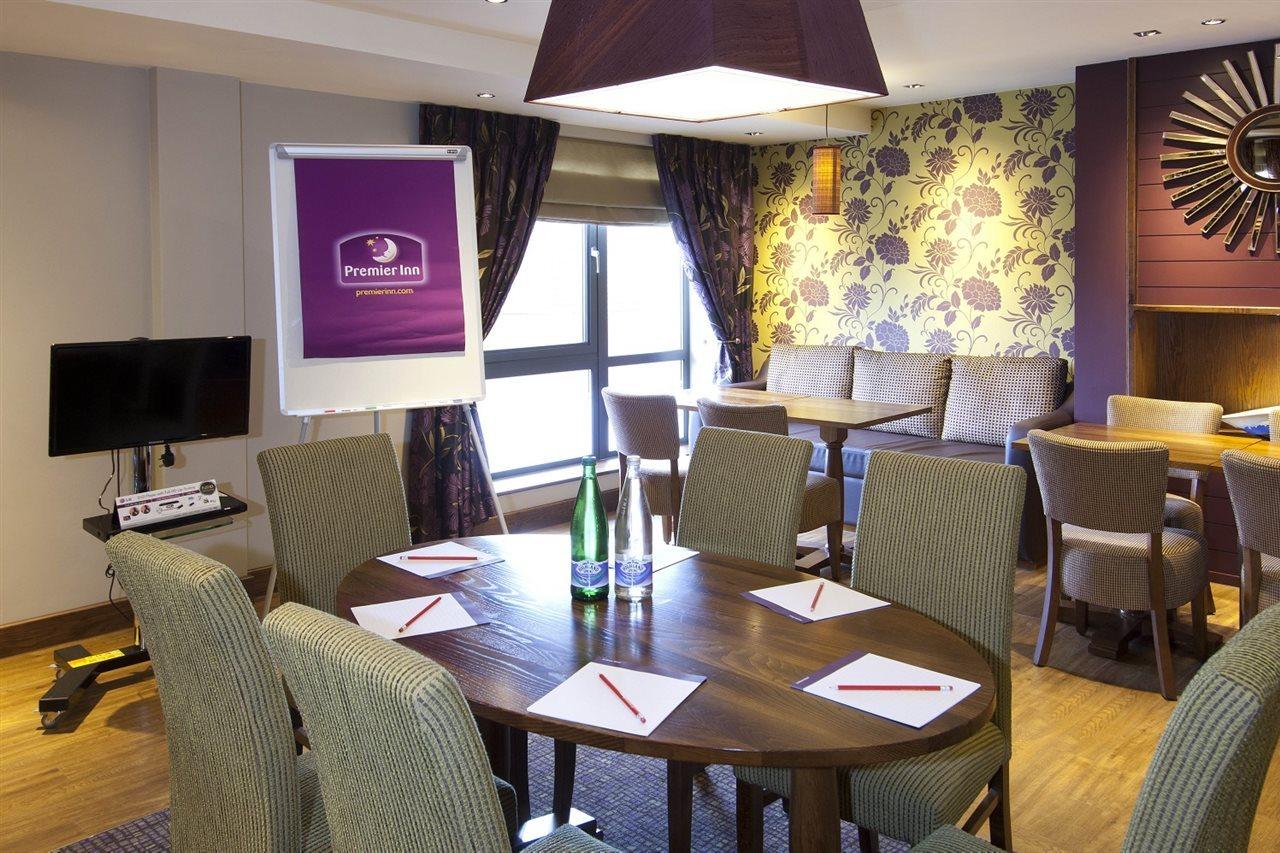 Premier Inn 솔리헐 외부 사진